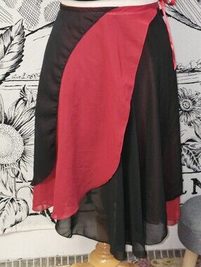 Da'Dance Black and Red Reversible Layered Wrap Skirt - Medium 48"
